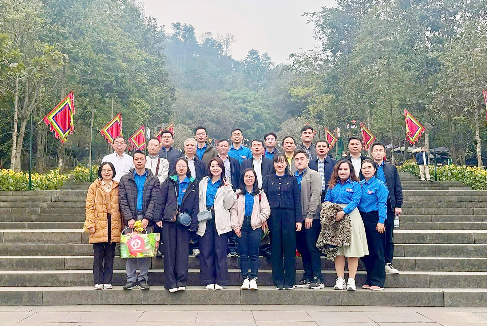 SCIC tổ chức chương trình về nguồn năm 2025: “Dâng hương tưởng nhớ và tri ân công lao các vị Vua Hùng”